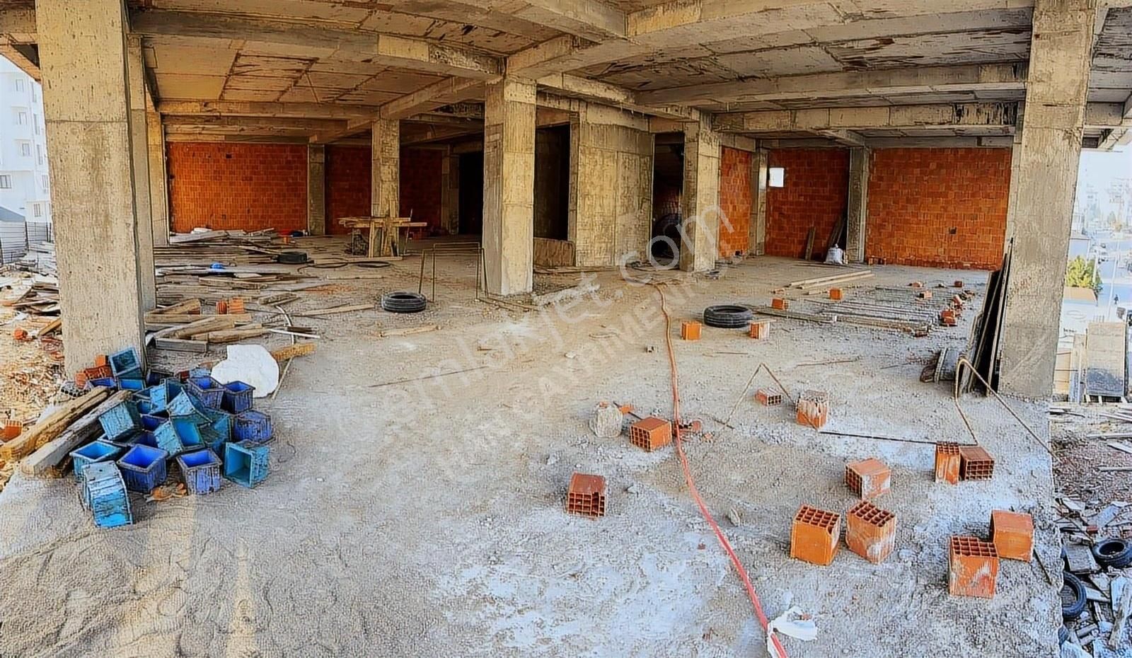 1000 M2 Kapalı Alan Dükkan