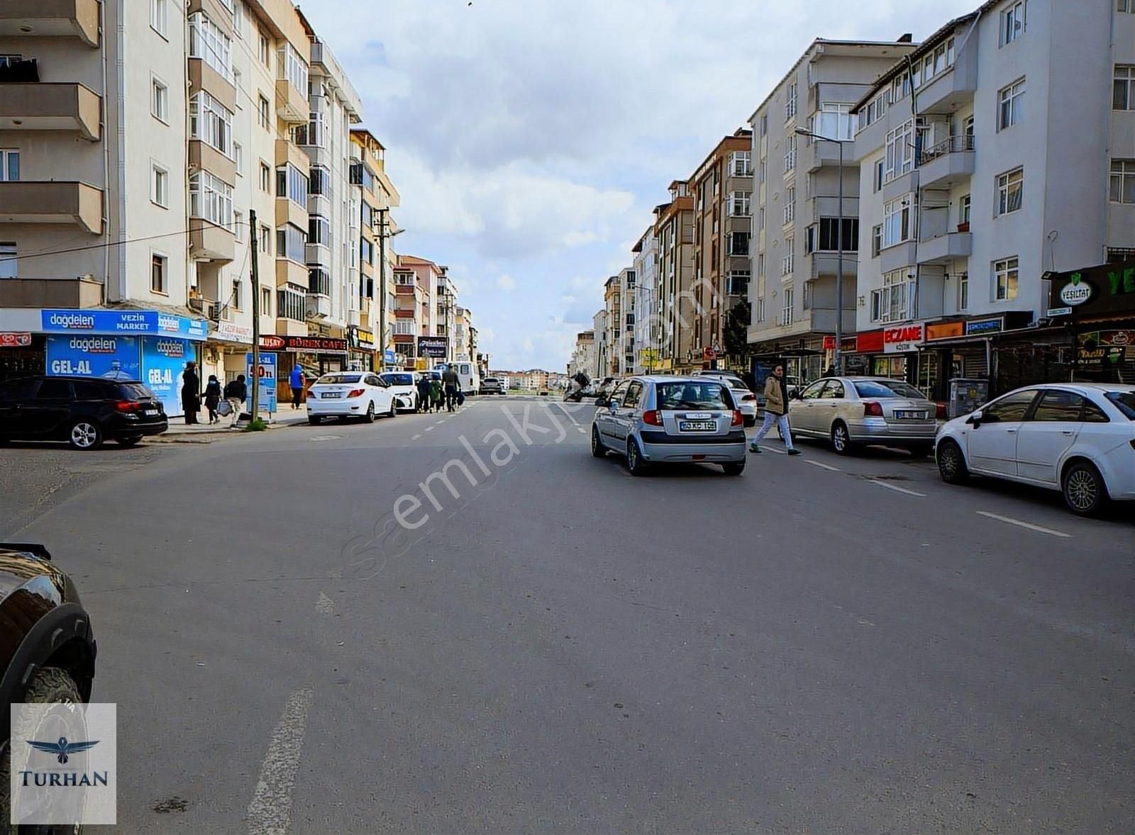 Turhan Emlak'tan Köşem De Satılık İş Yeri