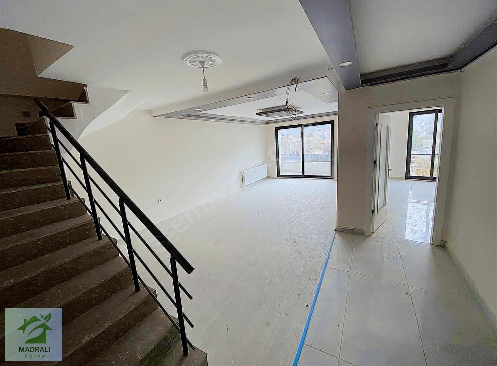 Madralıdan Edremit Kadıköyde Satılık 2+1 Dubleks Daire