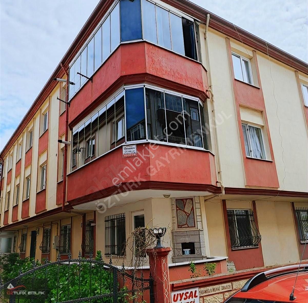 Plaj Merkez 2+1 75 M2 Yüksek Giriş Kombi Petek Mutfak Ayrı