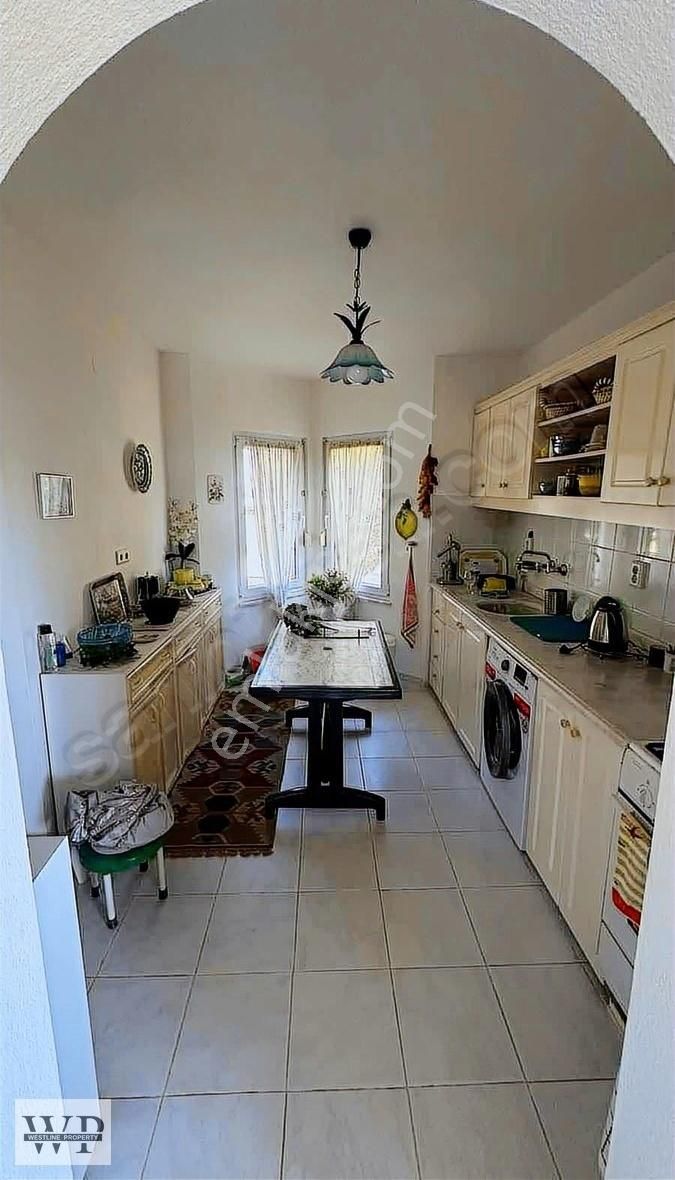 Demirtaşta 3+1 Deniz Manzaralı Site İçi Villa - Görsel 9