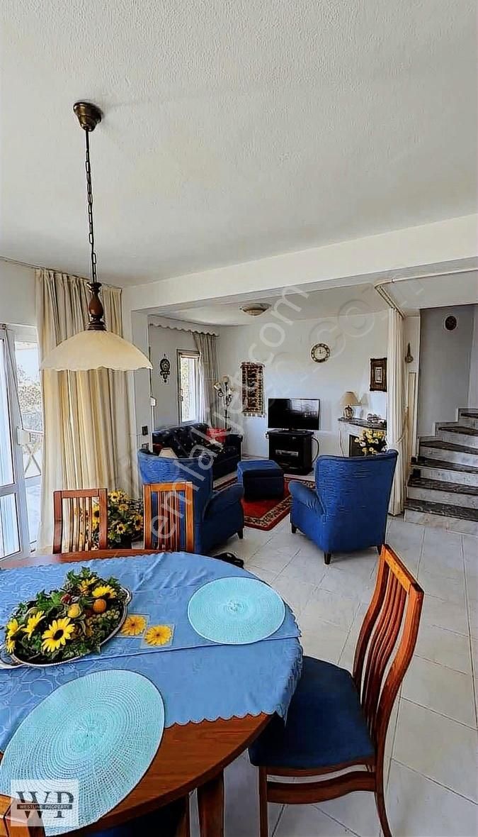 Demirtaşta 3+1 Deniz Manzaralı Site İçi Villa - Görsel 8