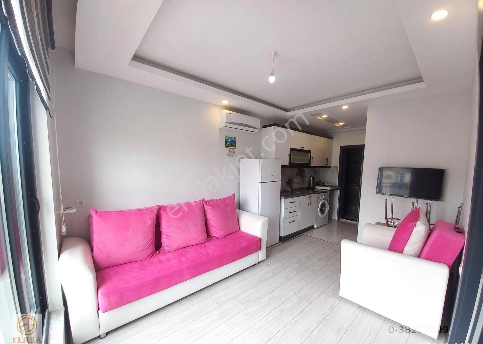 Ünsal Mahallesi’nde Katta Asansörlü Önü Açık Sıfır Eşyalı 1+1_50m2 Satılık Daire