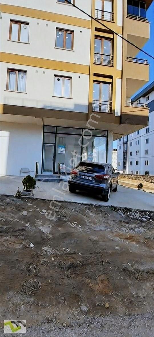 Samandıra Abdurrahmangazi Mh Kiral8k Dükkan ,mağaza