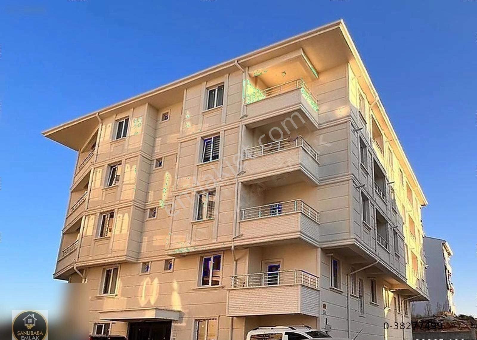 Şanlıbaba Emlak'tan 2000 Evlerde Satılık 1+1 Eşyalı Daire