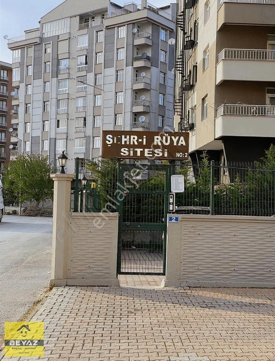 Fetih Caddesi Cepheli 4+1 Arakat Fırsat Daire