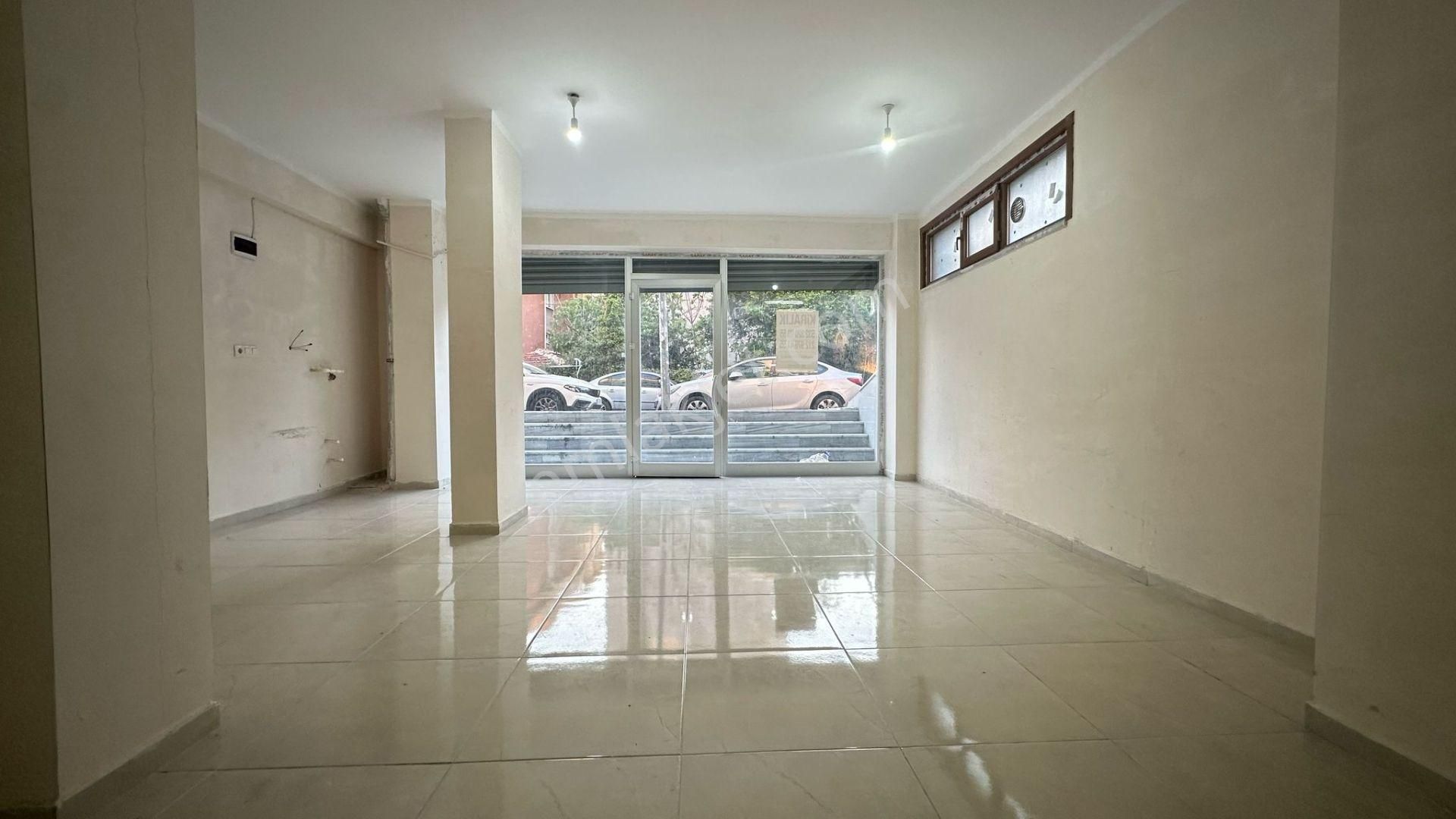 Başokur'dan Bahçelievler Cumhuriyet Mh. Yeni Bina 50 M2 Ofis