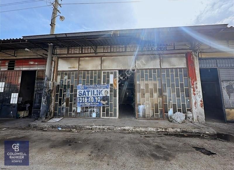 Edremit Sanayi'de Satılık Dükkan