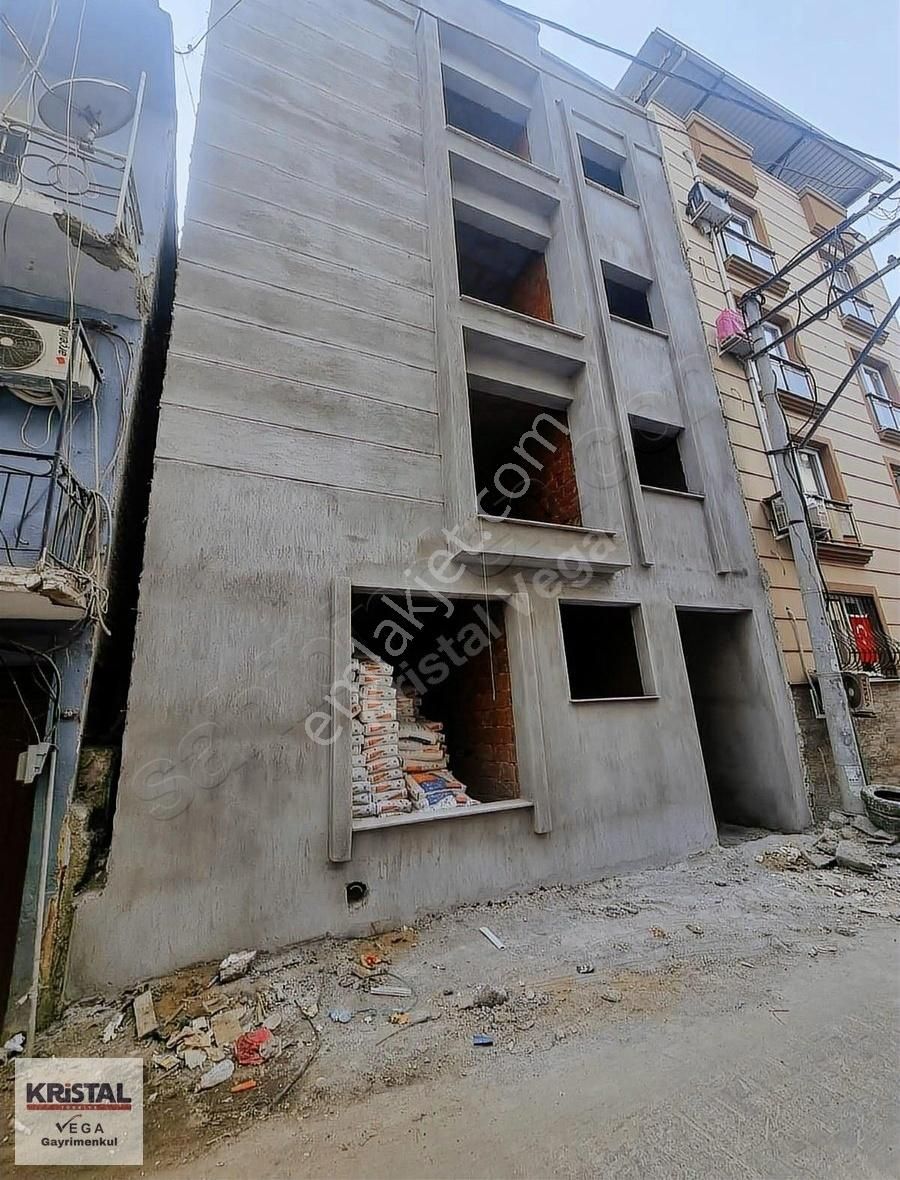 Bornova Rafet Paşa'da Satılık Daireler 3 Ay Sonra Teslim