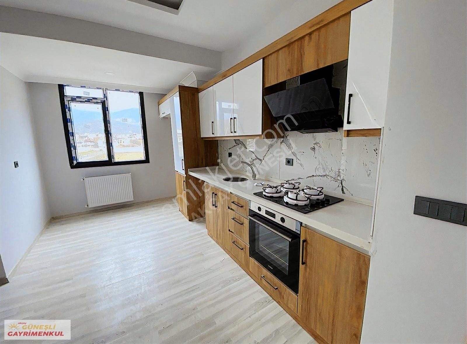 Güneşli'den Zeytinlide Ön Cephe Amerikan Mutfak 2+1 Sıfır Daire