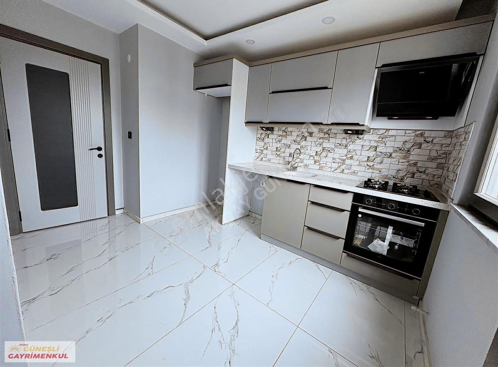 Güneşli'den Altınkumda Denize 700 Metre 2+1 Satılık Daire