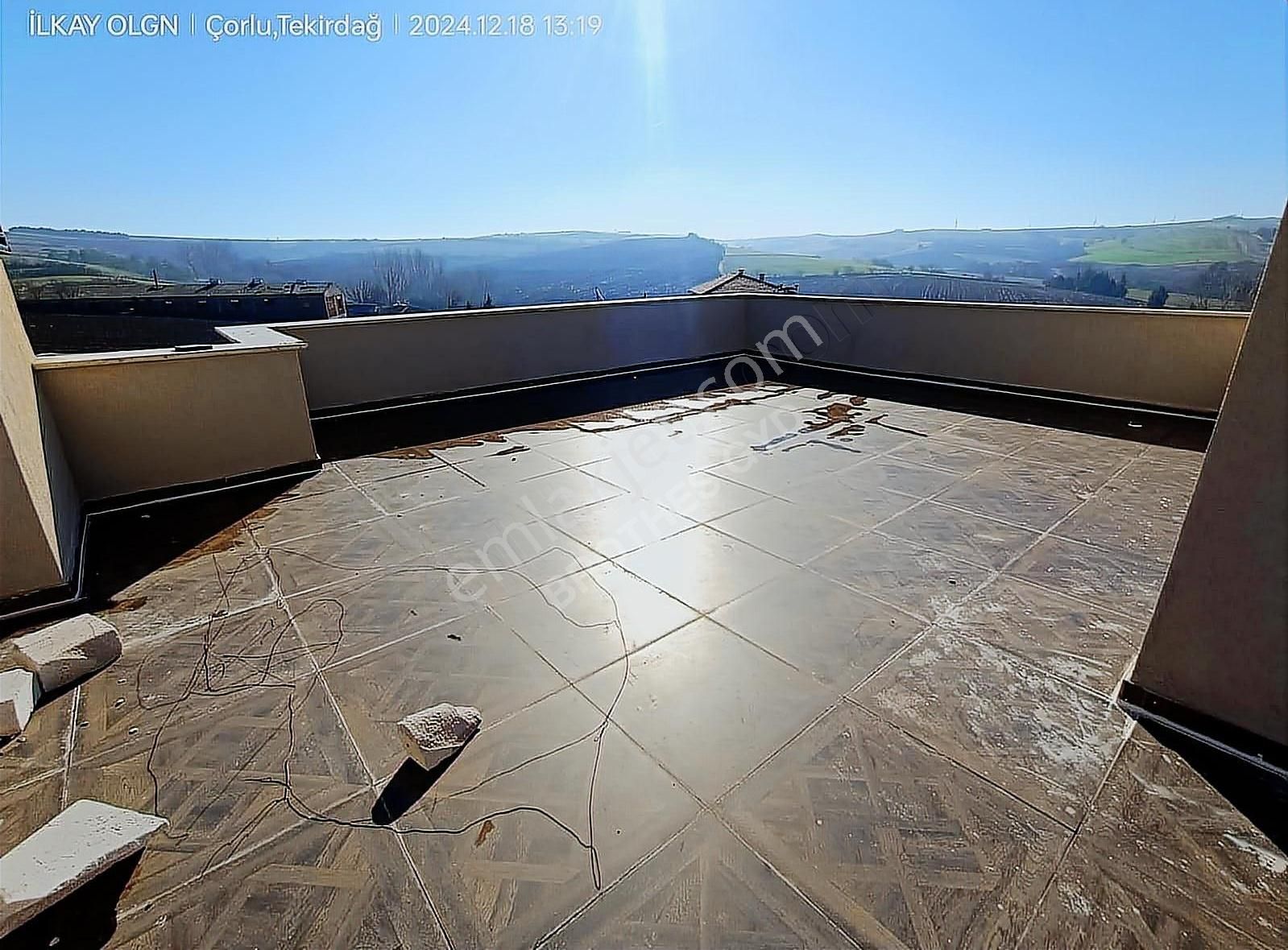 Brothersdan Sarılarda 4+1 Sıfır İskanlı Satılık Villa - Görsel 17