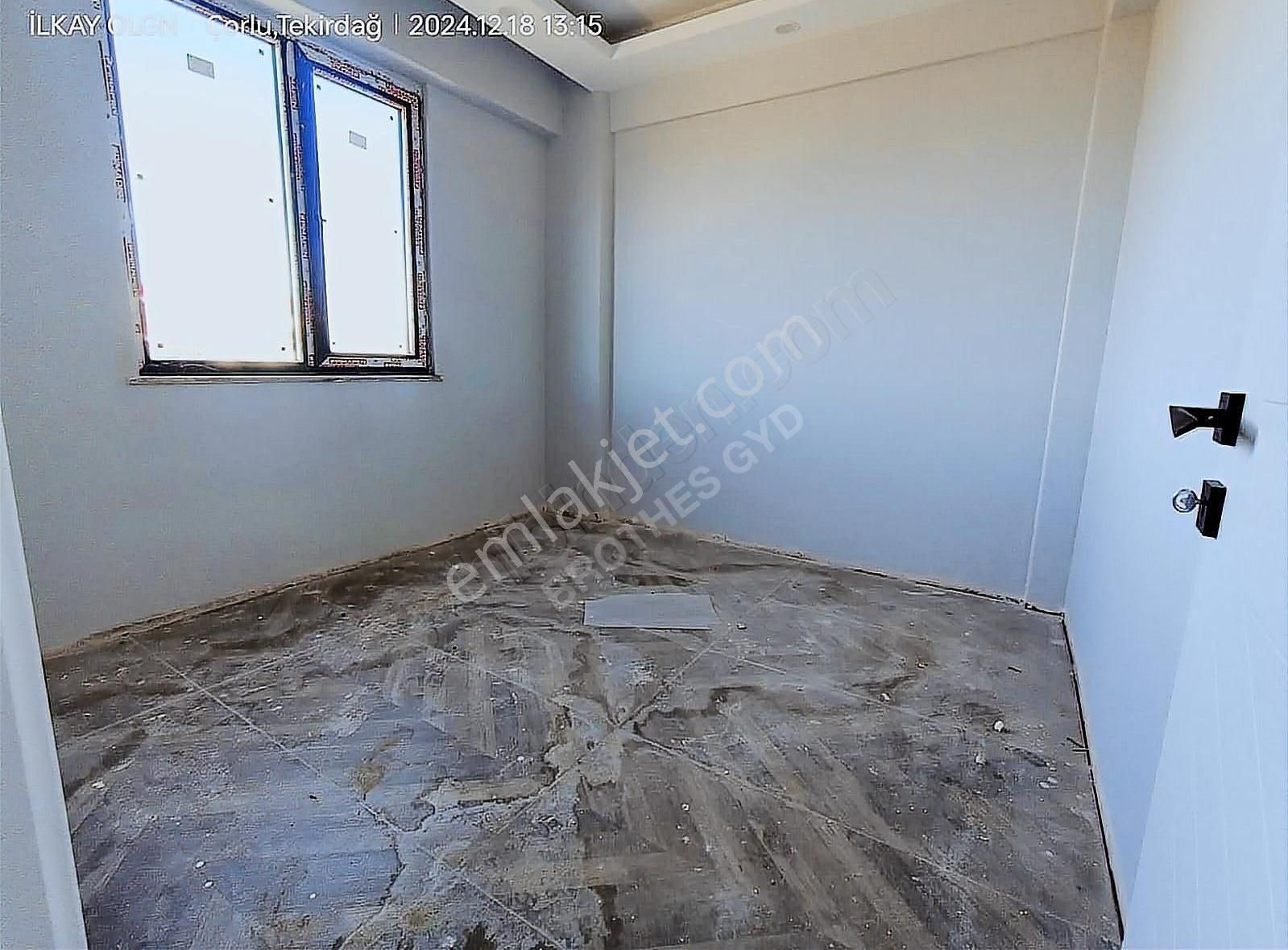 Brothersdan Sarılarda 4+1 Sıfır İskanlı Satılık Villa - Görsel 16