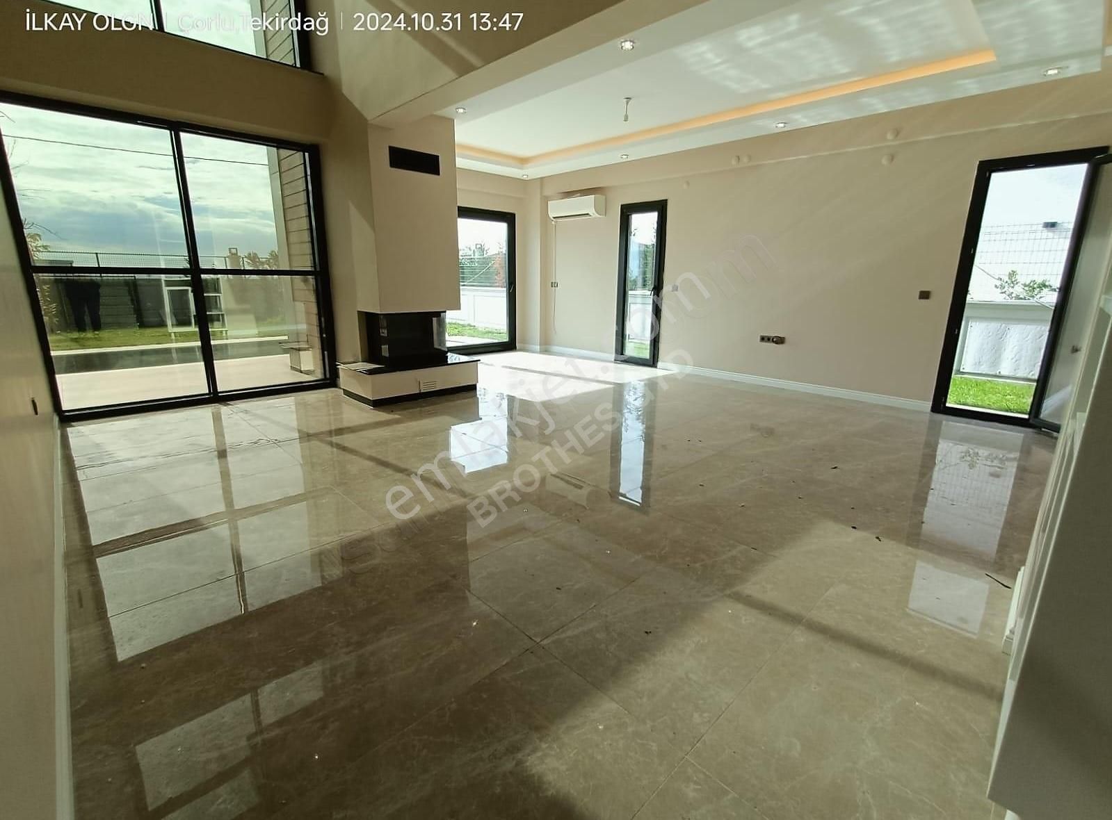 Brothersdan Önerlerde 580m2 Arsa Paylı Satılık 4+1 Sıfır Villa - Görsel 6
