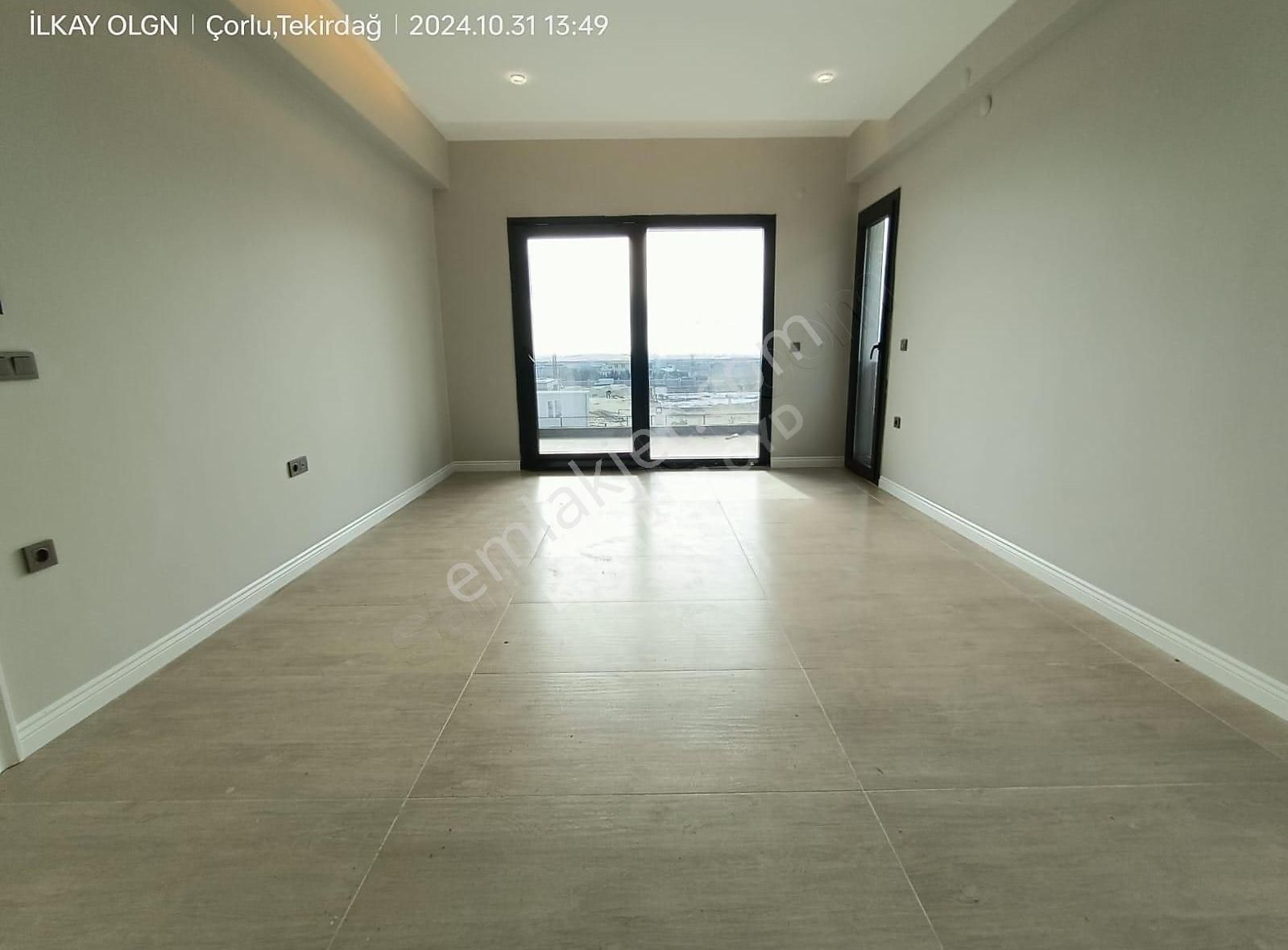 Brothersdan Önerlerde 580m2 Arsa Paylı Satılık 4+1 Sıfır Villa - Görsel 2