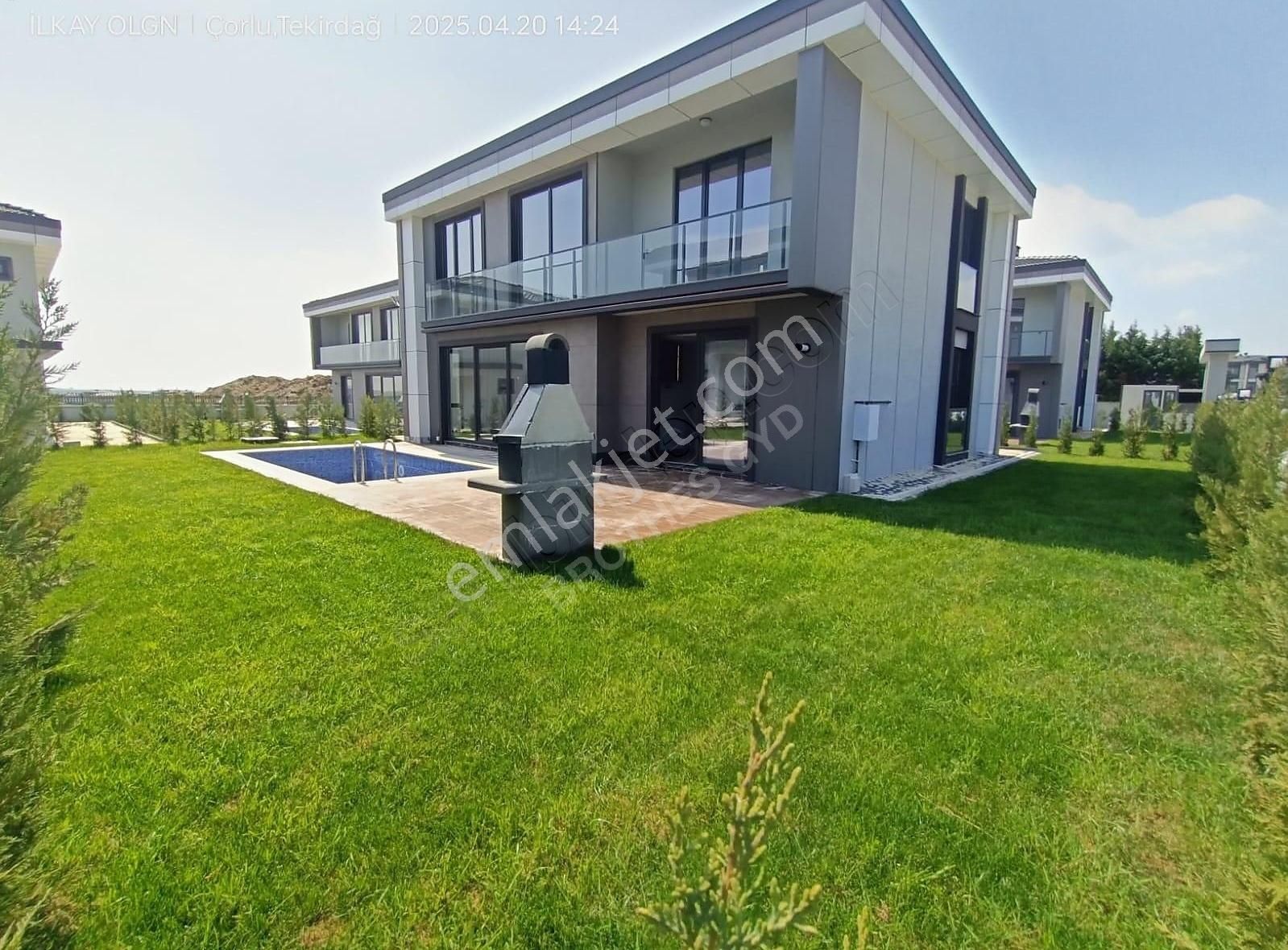 Brothersdan Önerlerde 380m2 5+1 Sıfır İskanlı Satılık Villa - Görsel 27