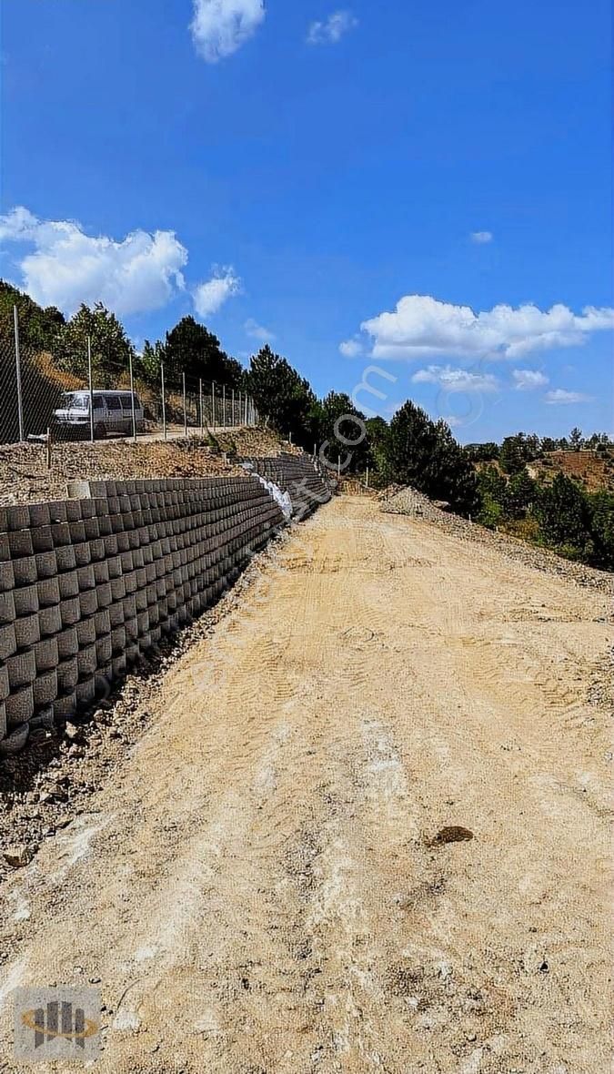 Eora'dan Bursa Manzaralı, Resmi Yolu Ve Altyapısı Hazır Bahçe