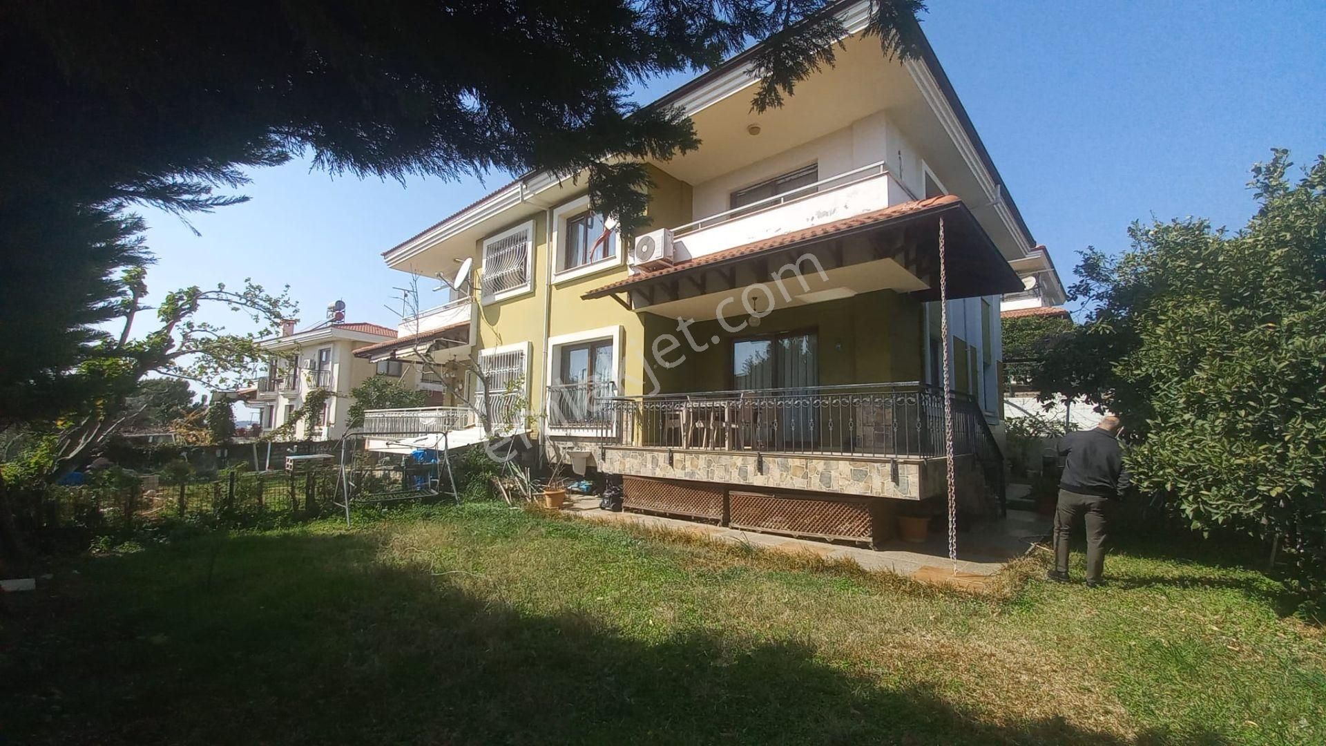Adana Çukurova Karahan Mah 3+2 Satılık Lüks Villa