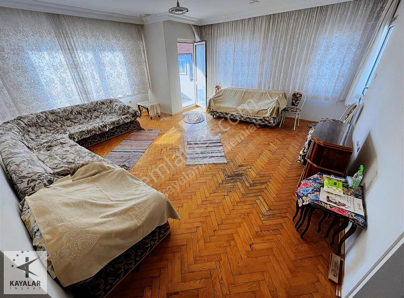 Yalova Merkez Rüstem Paşa Mahallesi Satılık 4+1 Daire