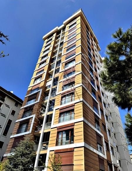 Atölyeden Minibüs Caddesi Üzerinde 8 Yıllık 102m2 Net Balkonlu