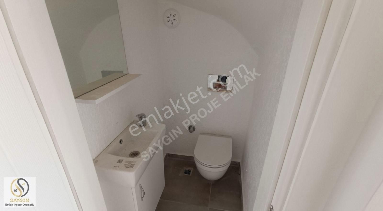 Akyarlar Fenerde Tam Müstakil Satılık Yenilenmiş 3+1 Villa - Görsel 27