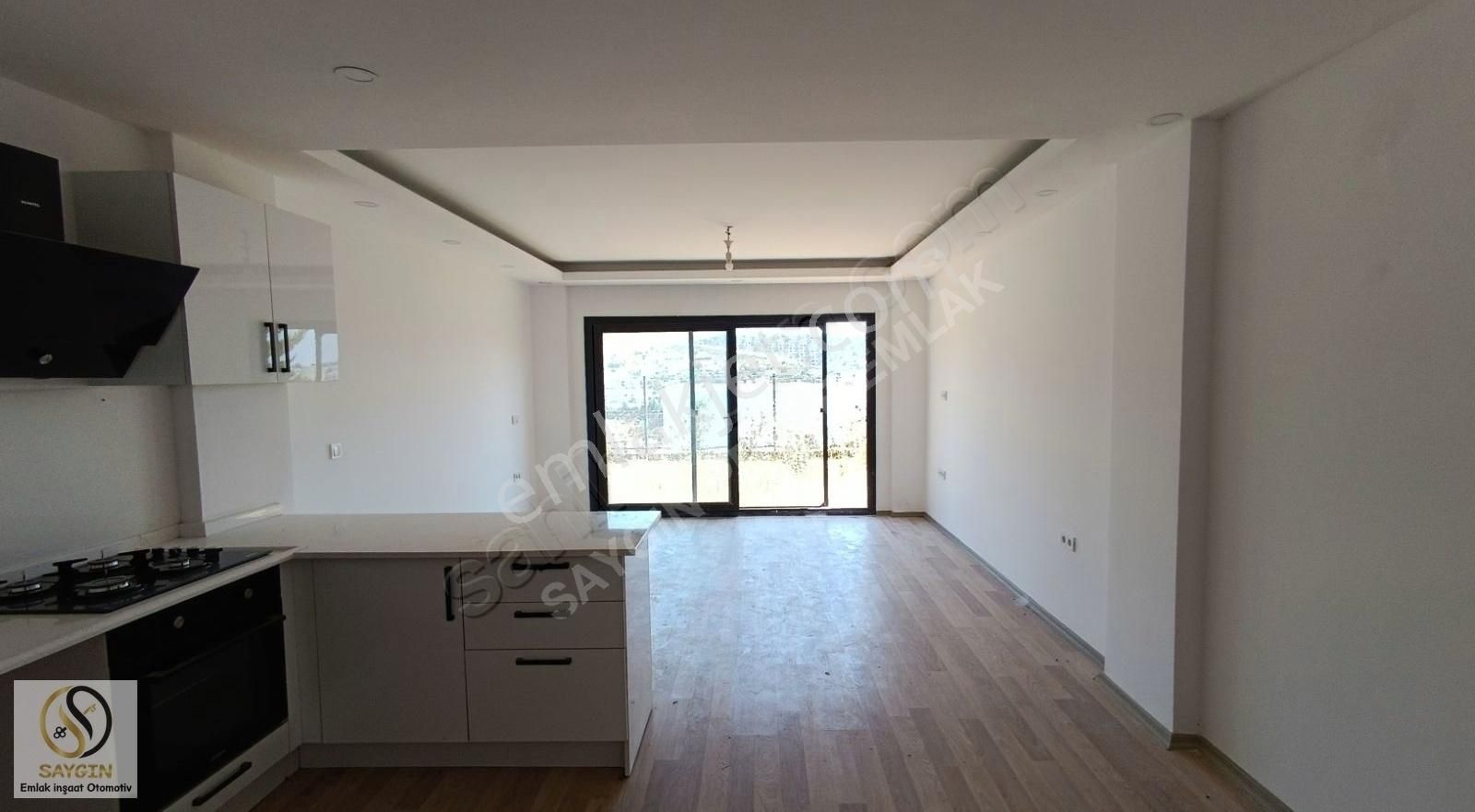 Akyarlar Fenerde Tam Müstakil Satılık Yenilenmiş 3+1 Villa - Görsel 10