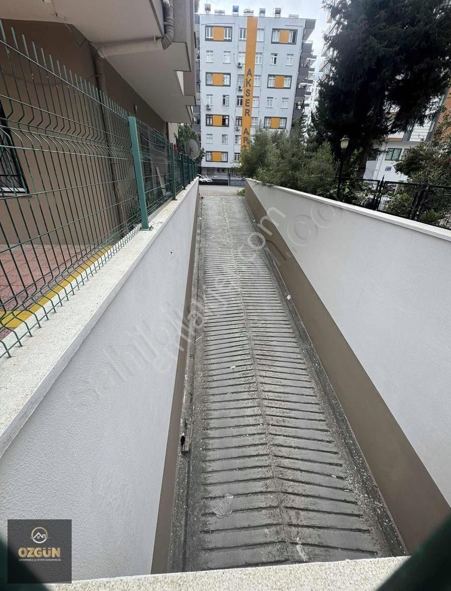 Özgün'den Türkan Saylan Civarı Satılık Daire