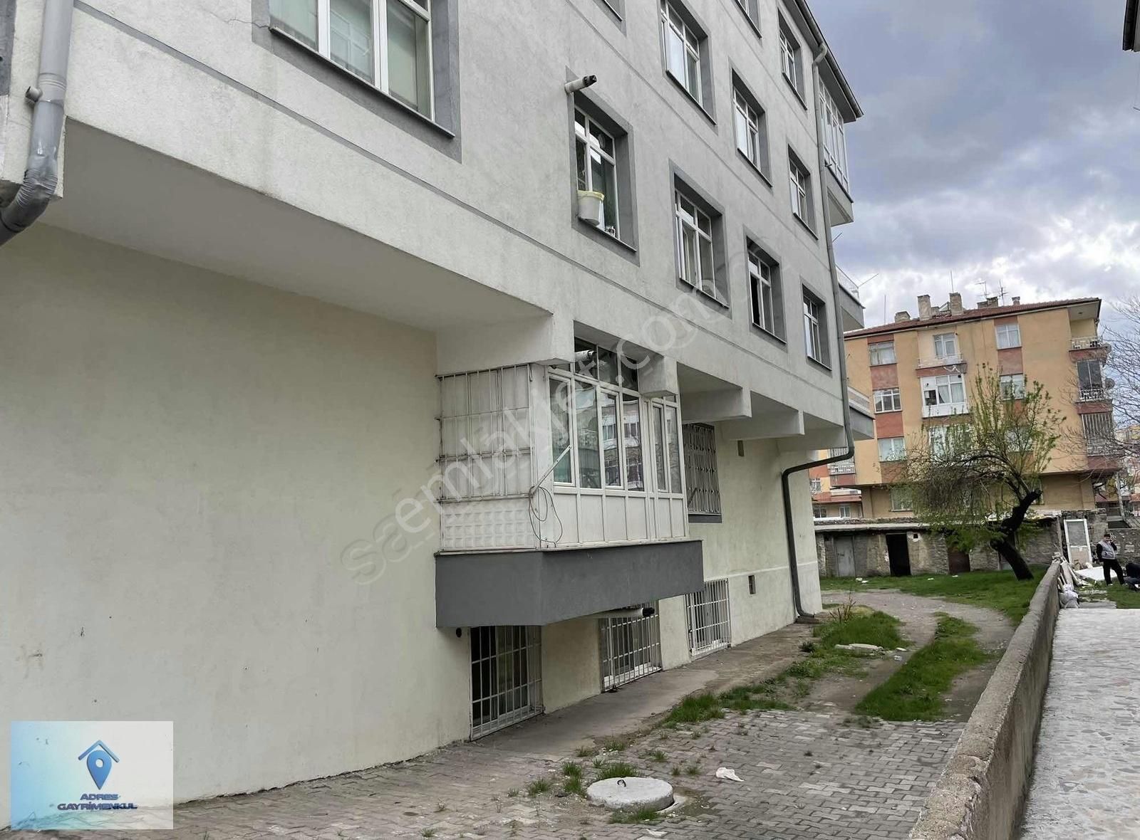 Tuna Avm Yanında İçi Yapılı Acil Satılık Muhteşem Daire