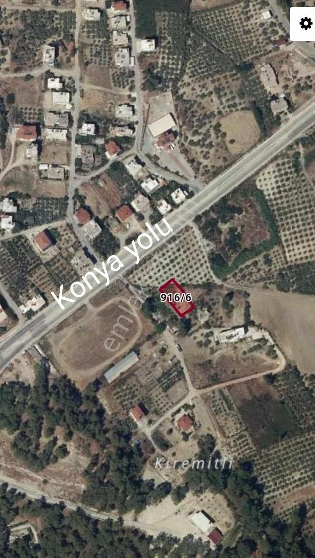 Taşağılda Satılık Arsa Pazar Yakını 731 M2
