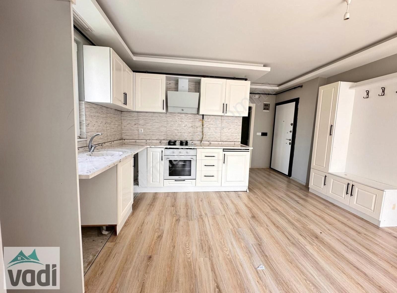 Vadi^den İncesu'da Ana Yola Yakın Kiralık Daire