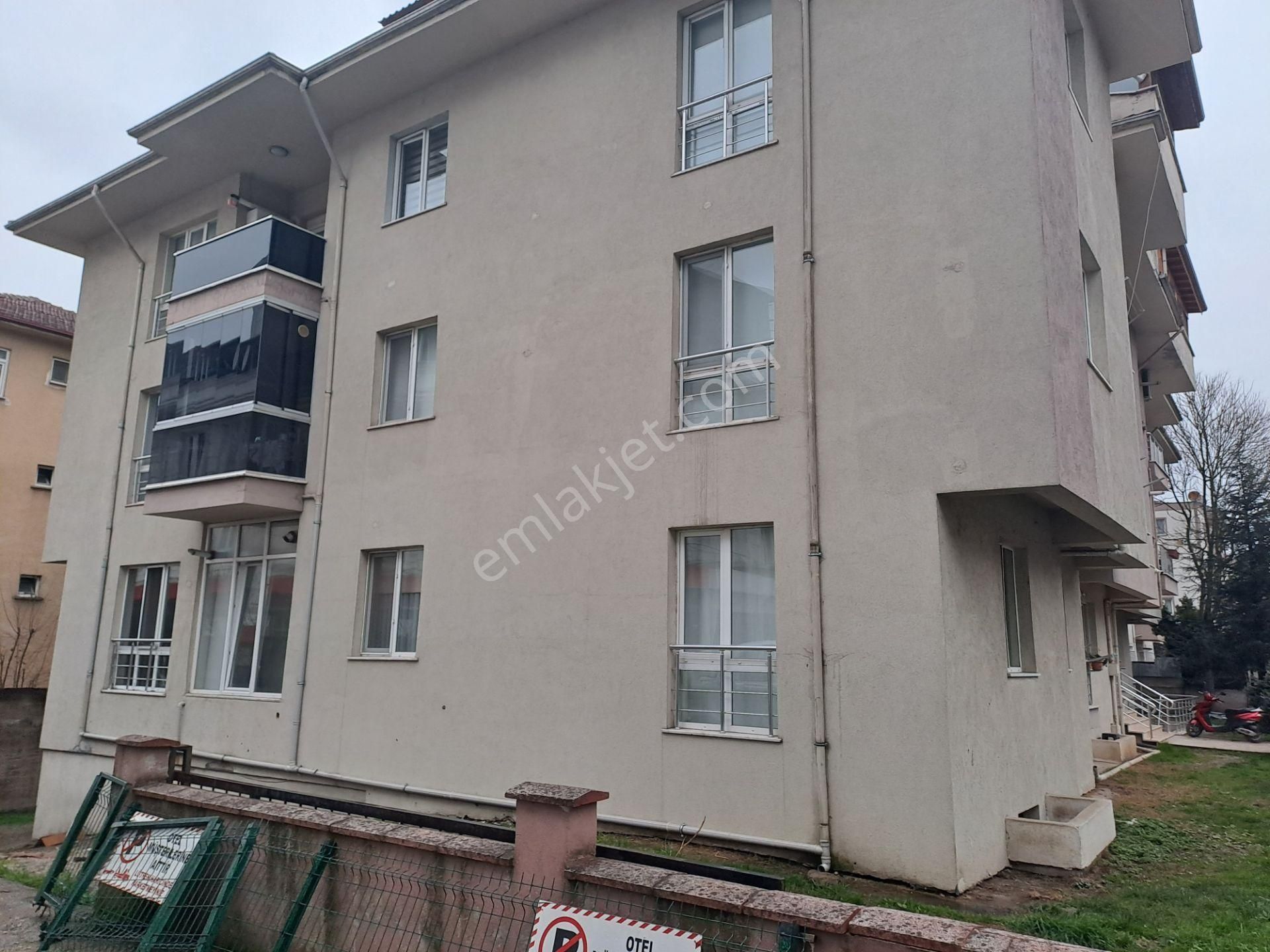 Kültür Mahallesinde Satılık 3+1 Jakuzili Daire