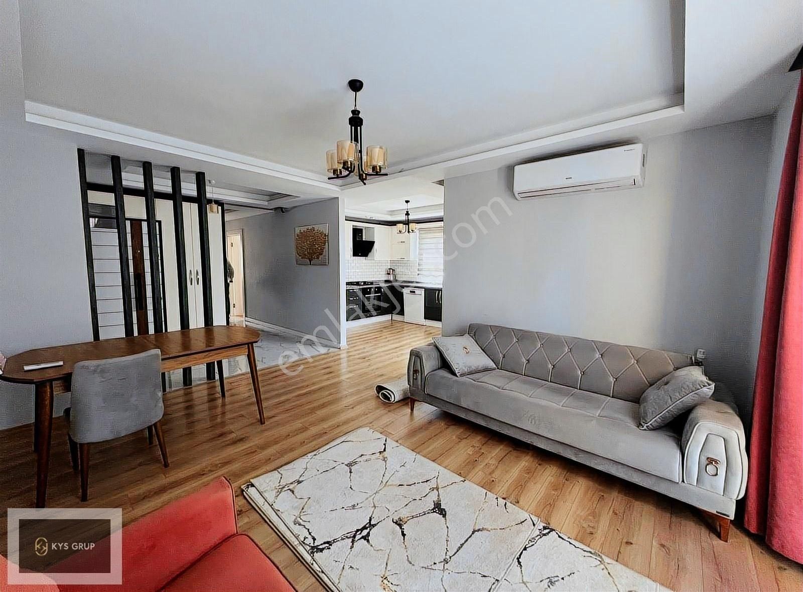 Tece'de Nezih 3+1 Havuzlu Lüks Satılık Eşyalı Daire