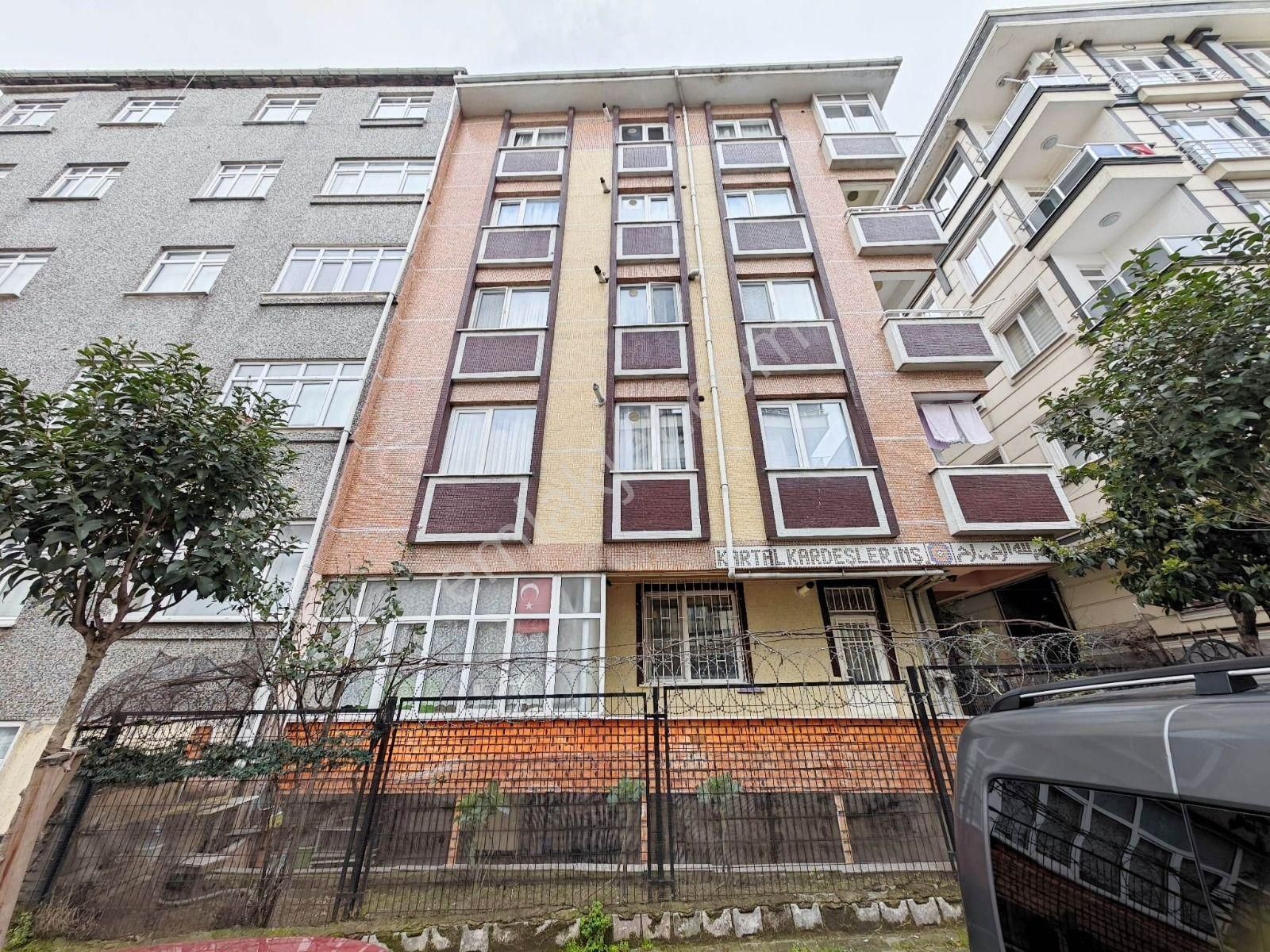 Tutar Emlak Dan Mevlana Cami Yakını 18 Yıllık 3+1 130 M2 Dublex Daire