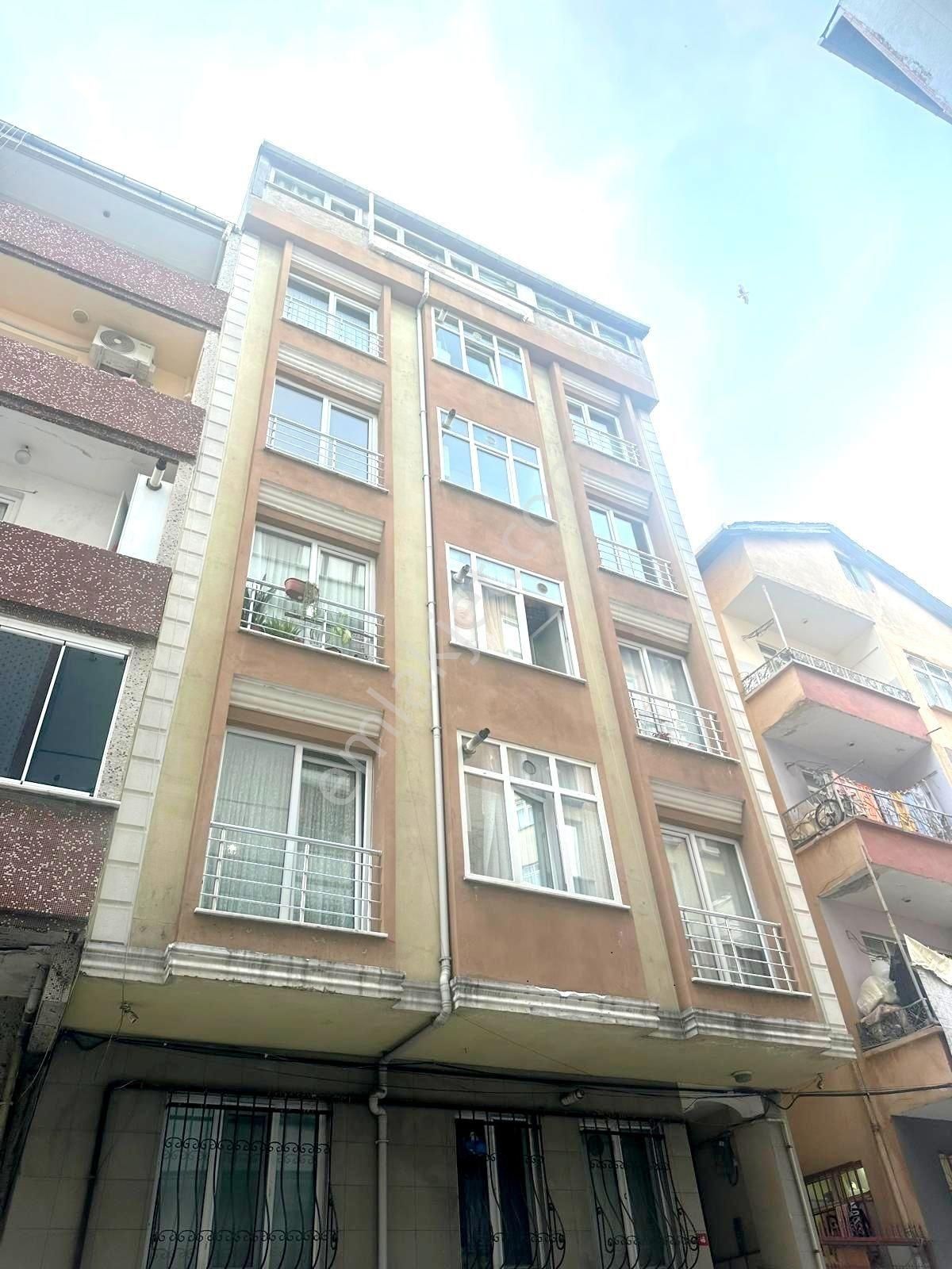 Tutar Emlak Dan E5 Metro Yakını 17 Yıllık Kredili 3 Kat Daire