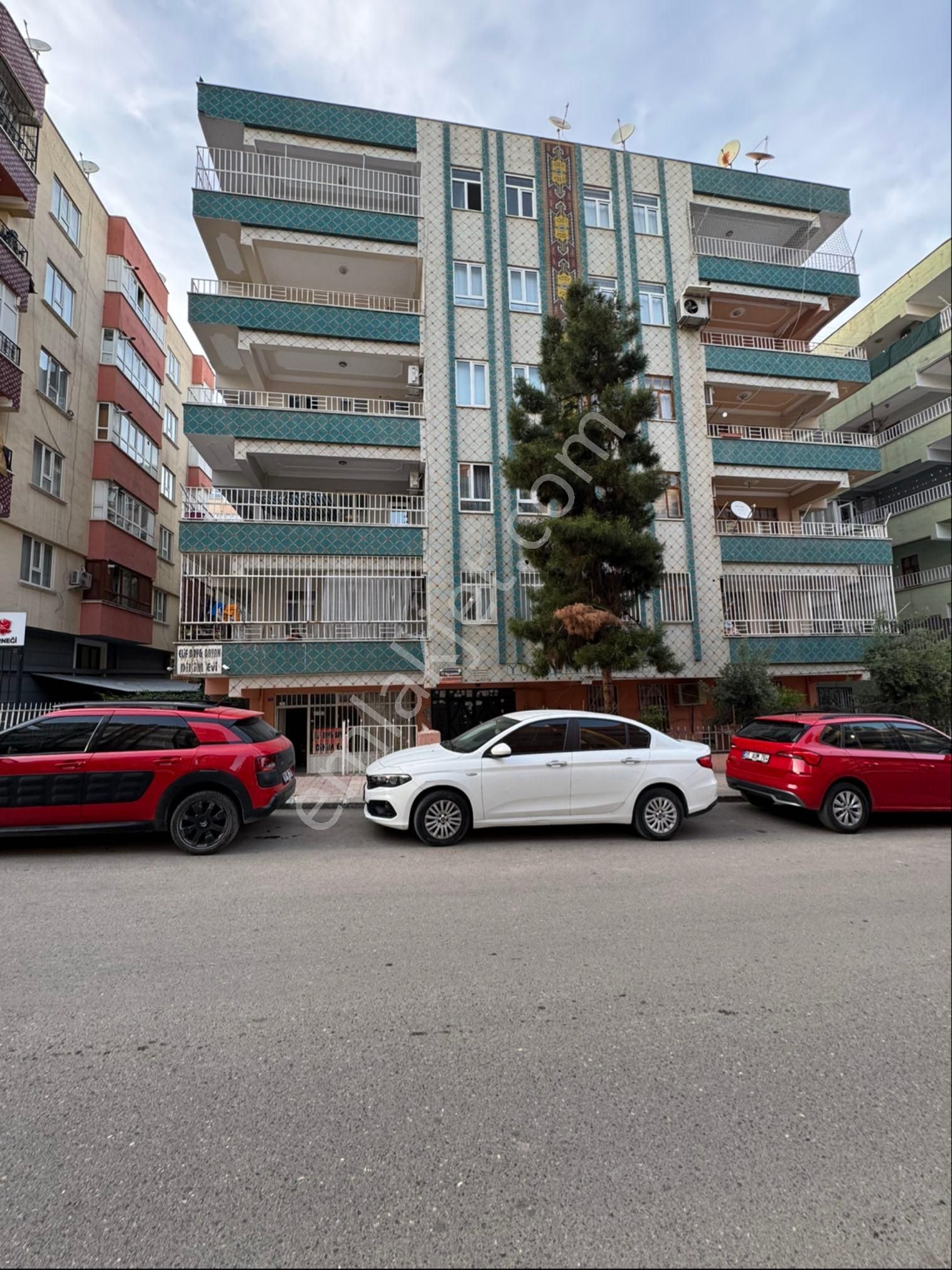 Ertuğrul Gazi De Satılık Bakımlı 3+1 Daire