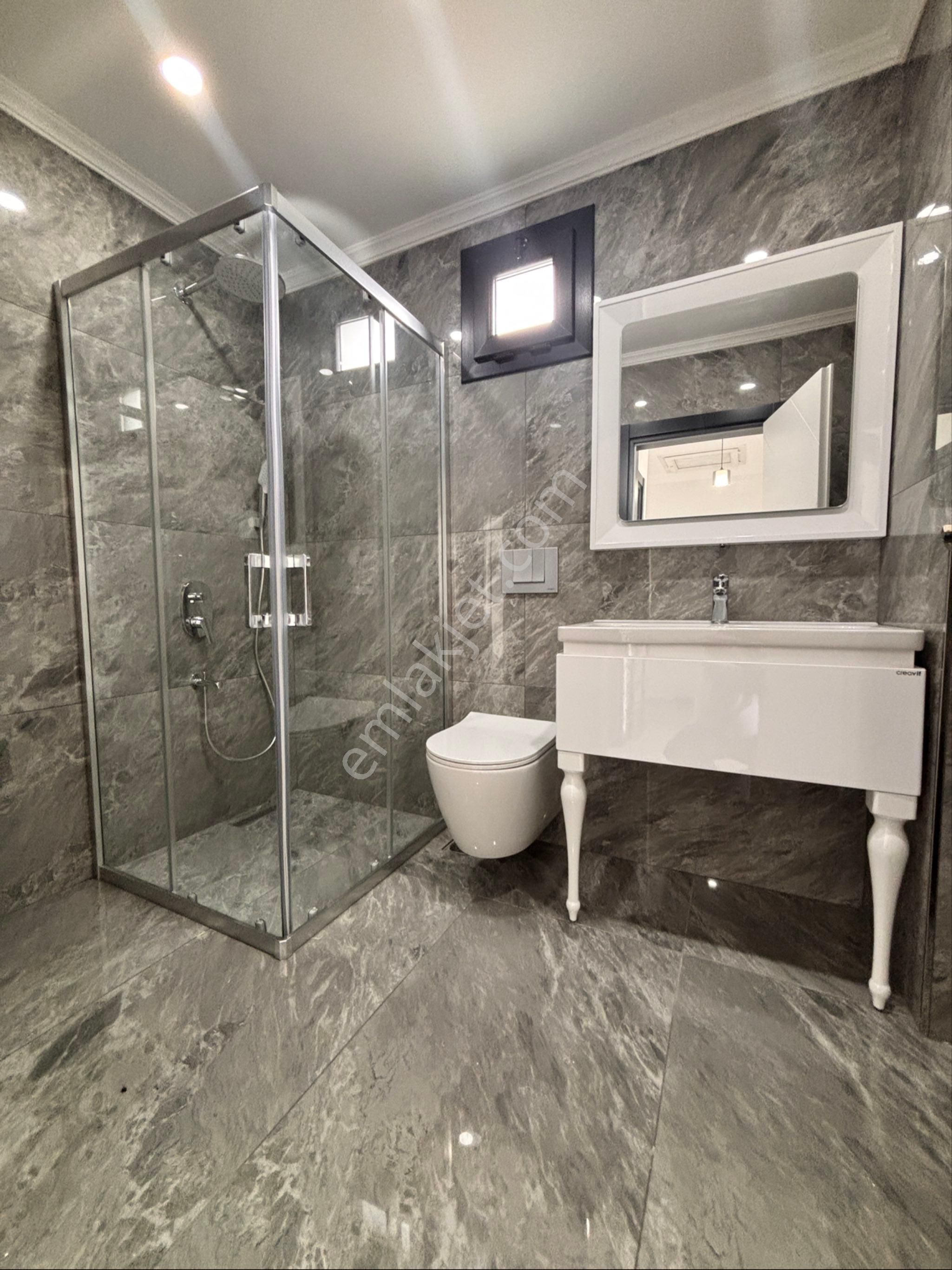 Didim'de Ortak Havuzlu Sitede 3+1 Sıfır Villa - Görsel 16