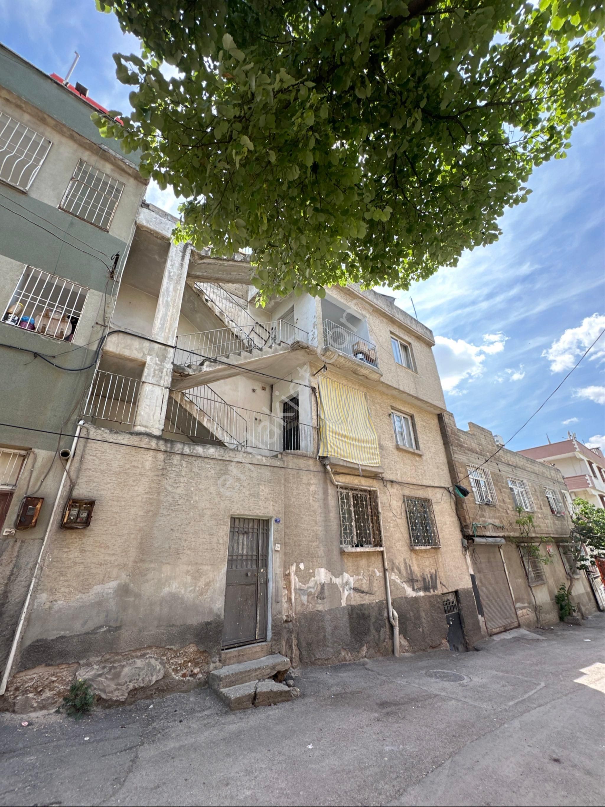 Beymahall Gyo İstiklal Komple Bina Fırsat Fiyata