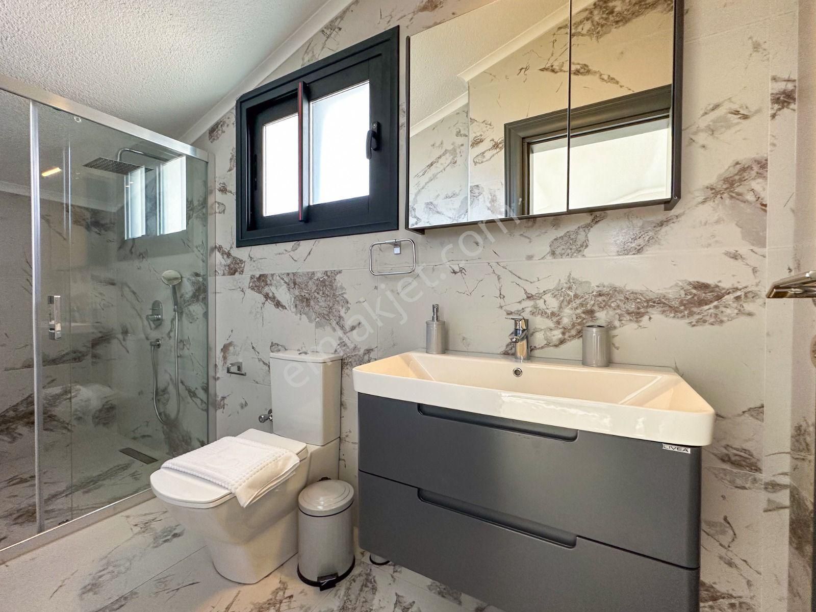 Goldhouse Dan Satılık Villa 500m2 Arsa İçin De 4+1 Ultra Lüks - Görsel 12