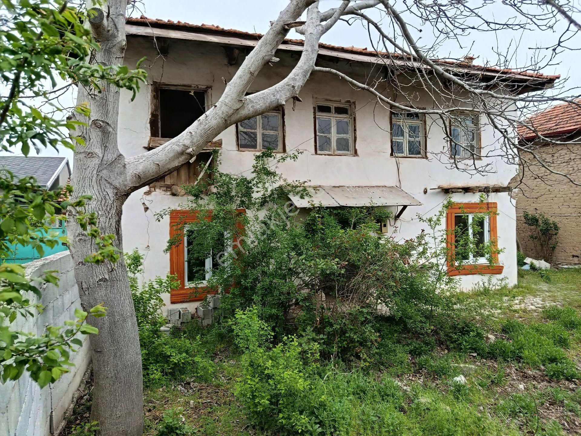 Denizli Tavas Altınova Satılık Müstakil Ev
