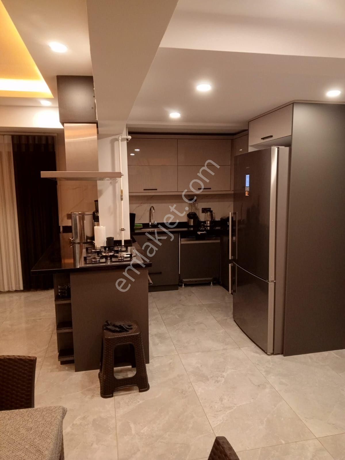 Antalya Belek Kadriye’de 4+1 Site İçerisinde Havuzlu Bakımlı Lüks Satılık Tripleks Villa - Görsel 12