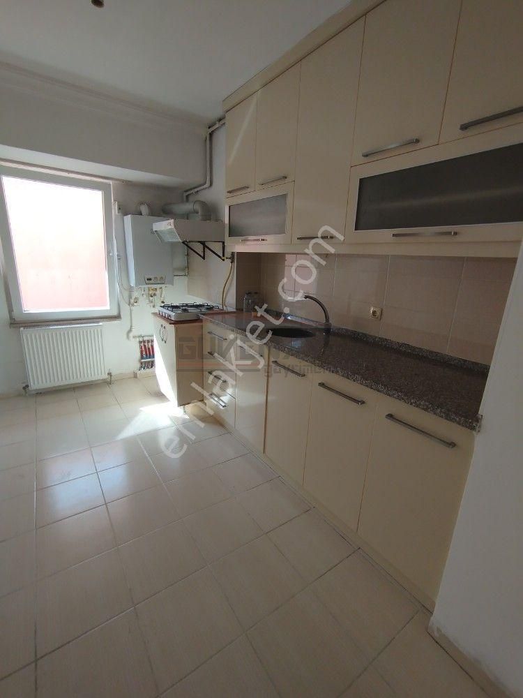 Güvenay - Çorum Mahsuni Şerif Parkı Karşısı 2+1 Satılık Daire