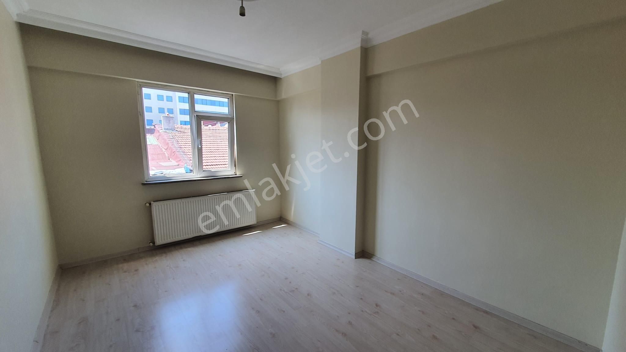 Ümraniye Çamlık Çakmak Armağanevler Kiralık Daire Metro Yürüme Mesafesi Temiz Daire 3+1 Yabancıya - Görsel 3