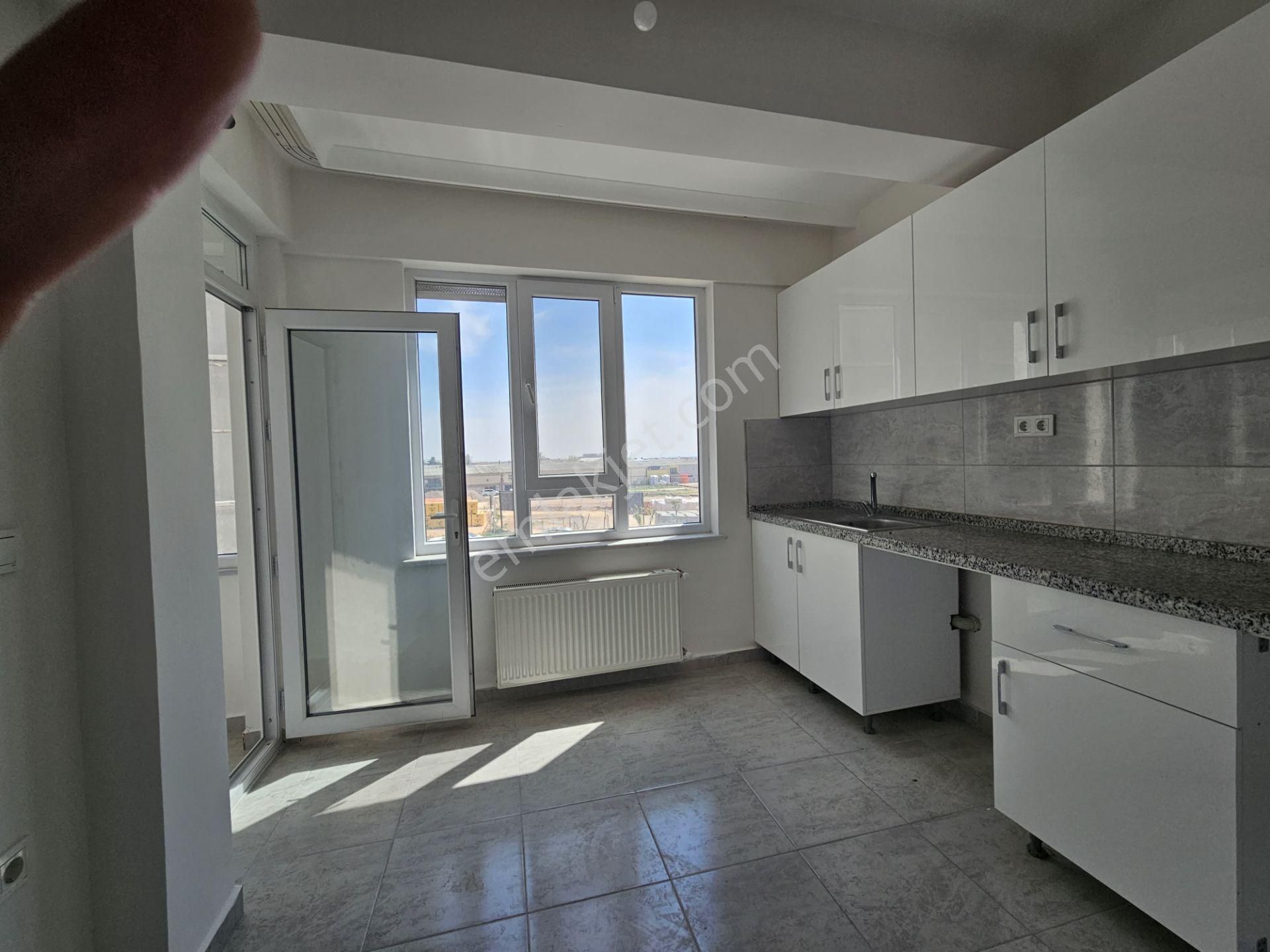 Sevgim'den Ulusal Egemenlik Bulvarı Yakını Kiralık 2+1 Daire