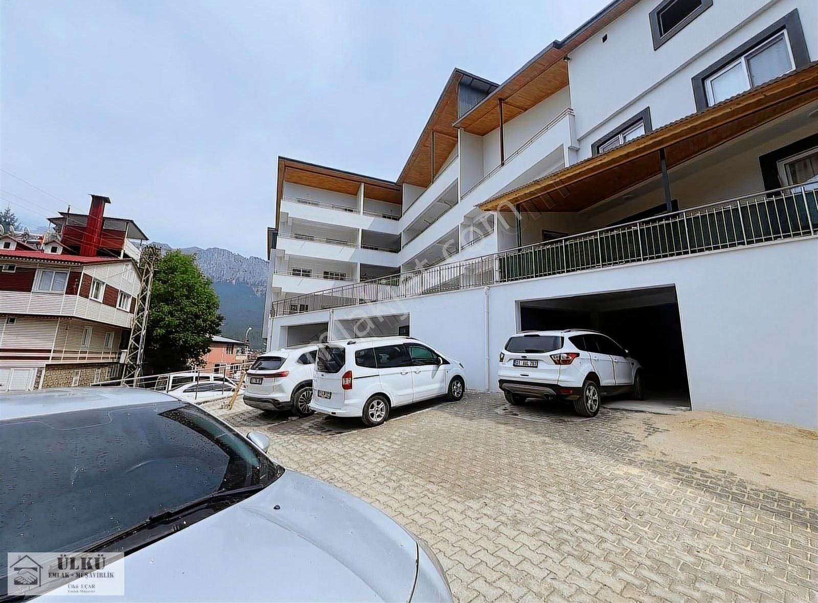 İskan Alındı Sıfır 3+1 Akçatekir Çarşıda