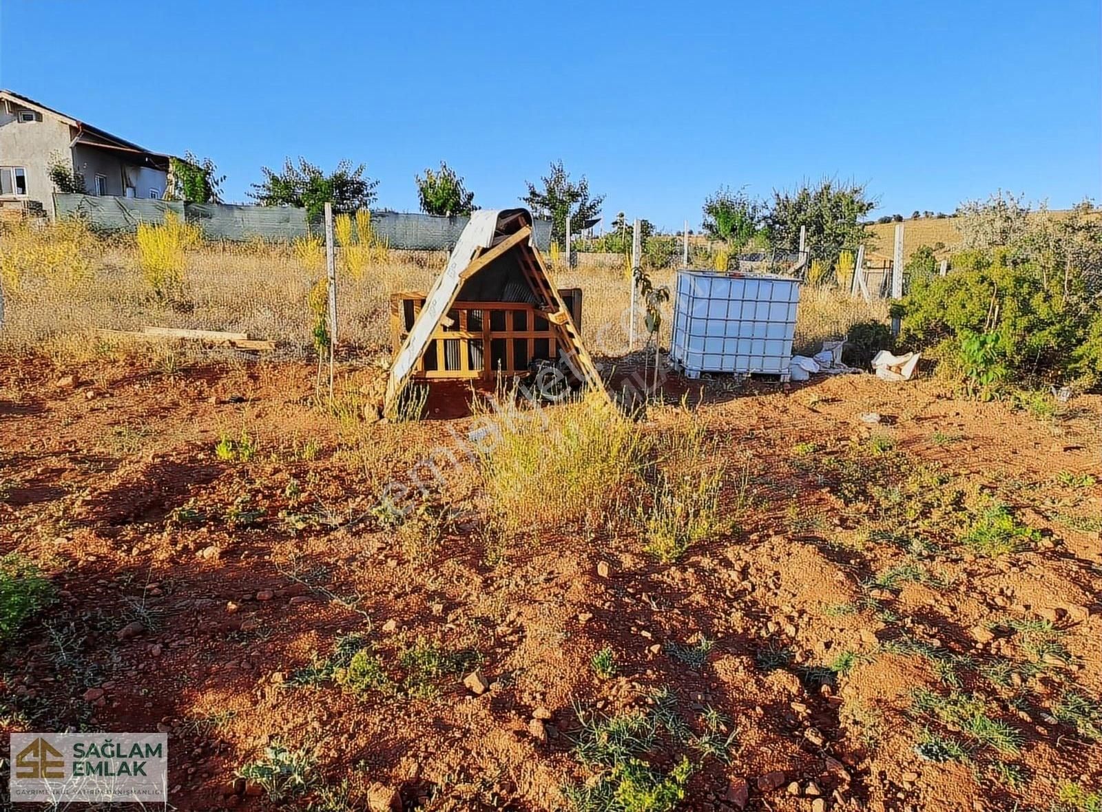 Acilll Kızılören'de Teli Suyu Hazır Takasa Açık Hobi Bahçesi
