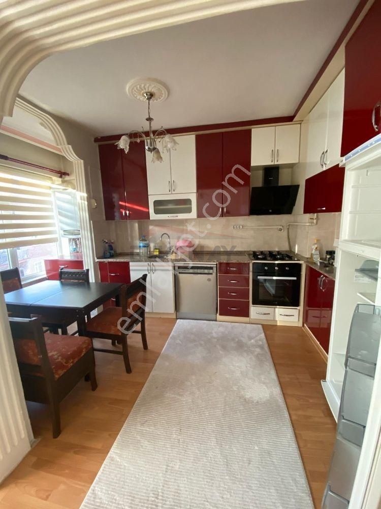 Güvenay - Çorum Bahçelievler Dalgıçlar Arkası 3+1 Acil Satılık Daire