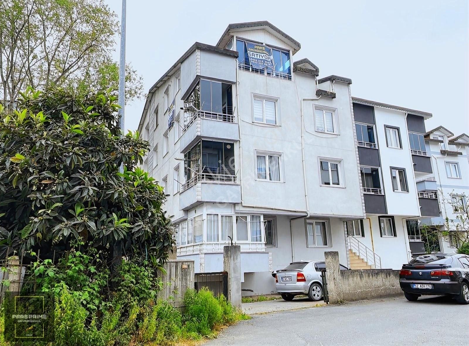 Pars Prime/karşıyaka/çevre Yolu Üzeri/eğimi Az/beton Çatı !
