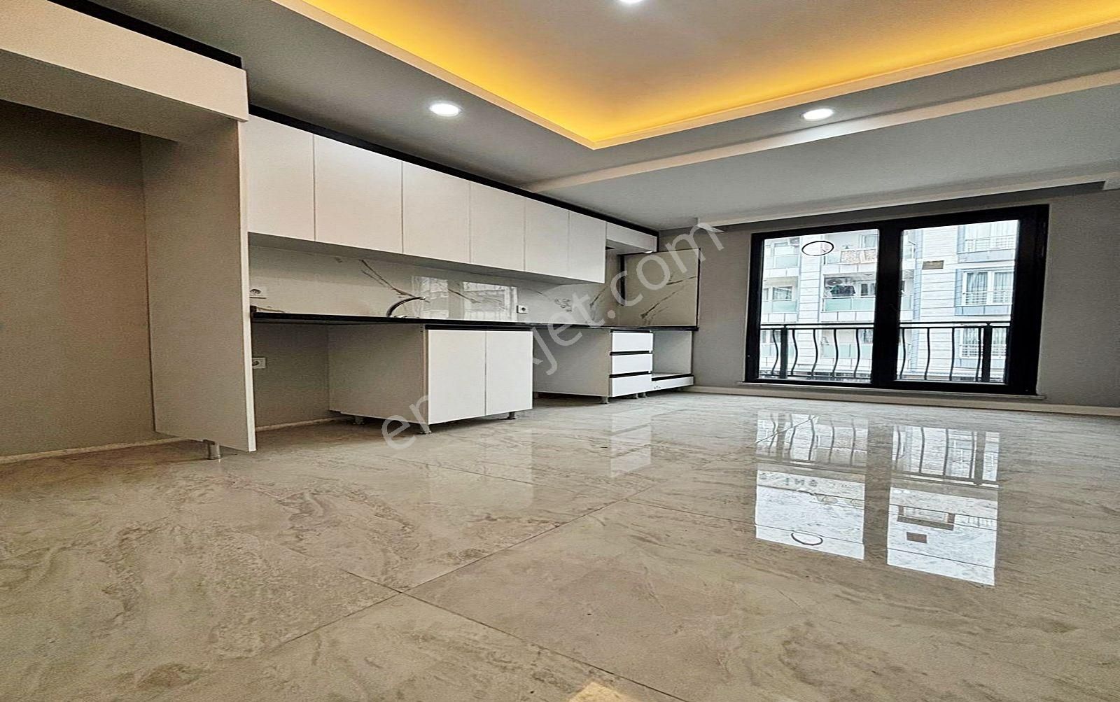 Cadde34 Yapı'dan Metrobüse Yürüme Mesafesinde Sıfır %80 Krediye Uygun 3+1 Arakat!!!