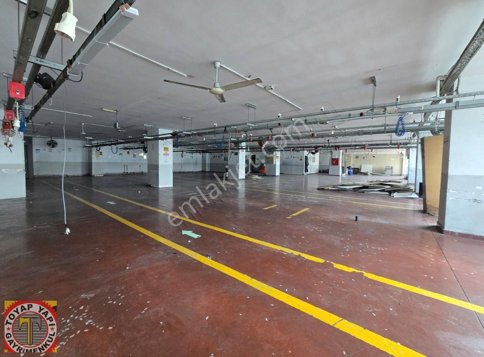 Toyap İnşaattan Eski Edirne Asfaltına Cephe 1250m2 Kiralık Dükan