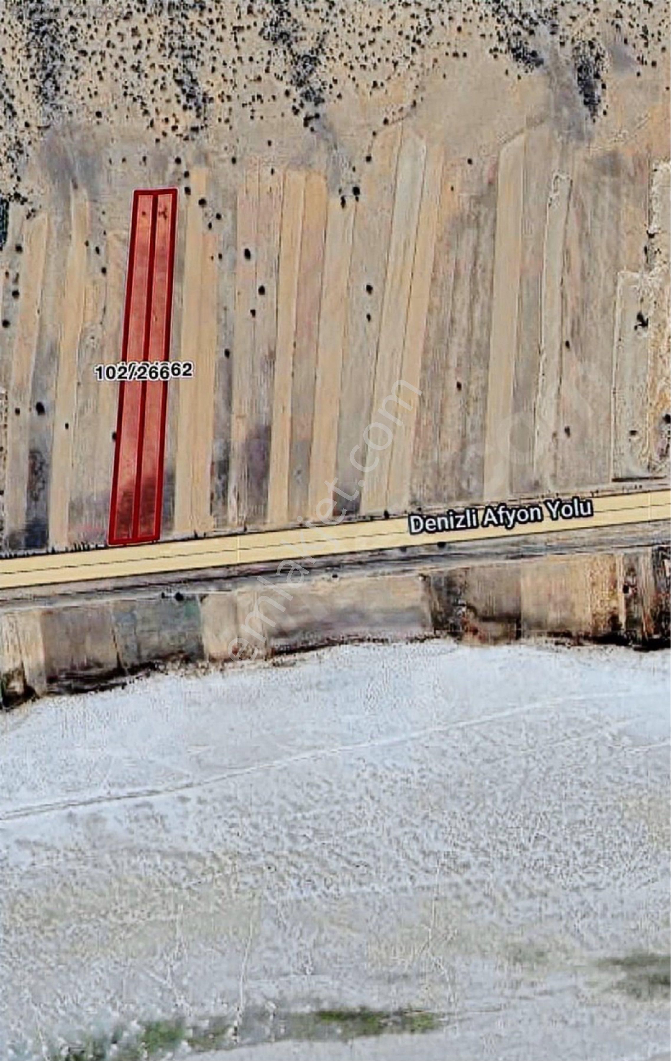 Denizli Çardakta Satılık Yatırımlık Tarla